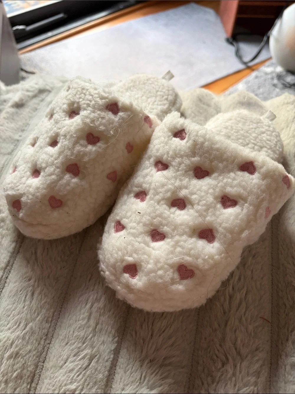 Cozy White Sherpa Slippers with Pink Heart Cutouts - 10/11